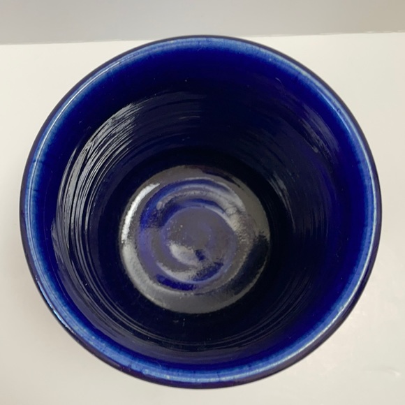 Studio Pottery Planter Signed 5”x5.25” Blue Purple - Picture 9 of 9